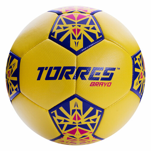 Мяч футбольный TORRES Bravo-4 гибридный, размер 4 (8-12 лет) поставляется накаченным