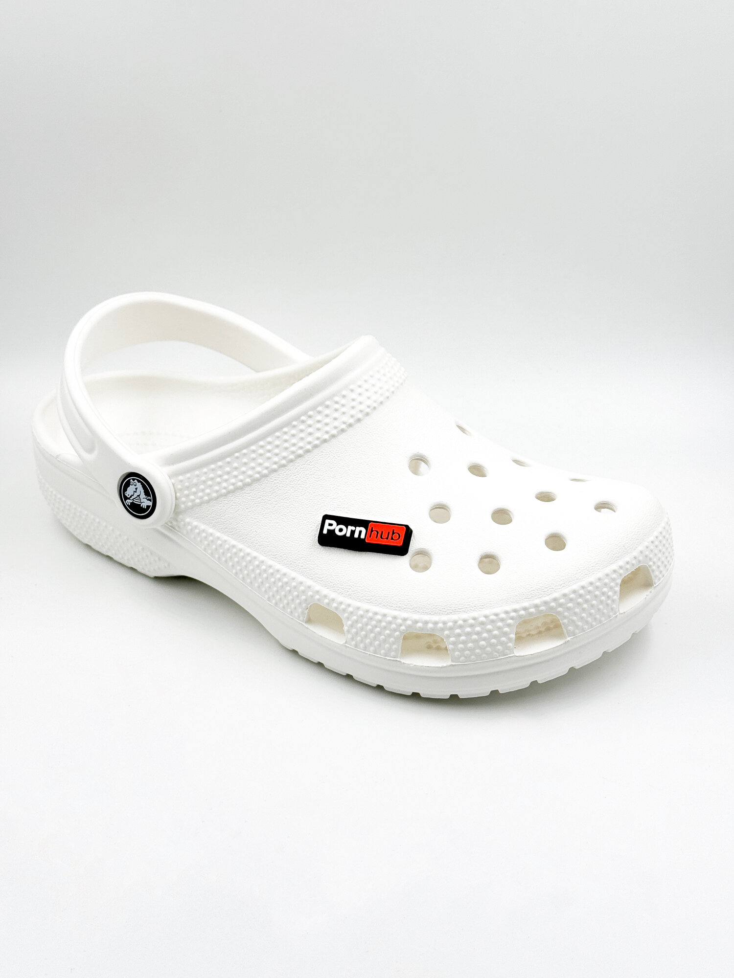 Украшения для обуви джибики("18+", "Pornhub"), Джибитсы(1 штука) — фото 1