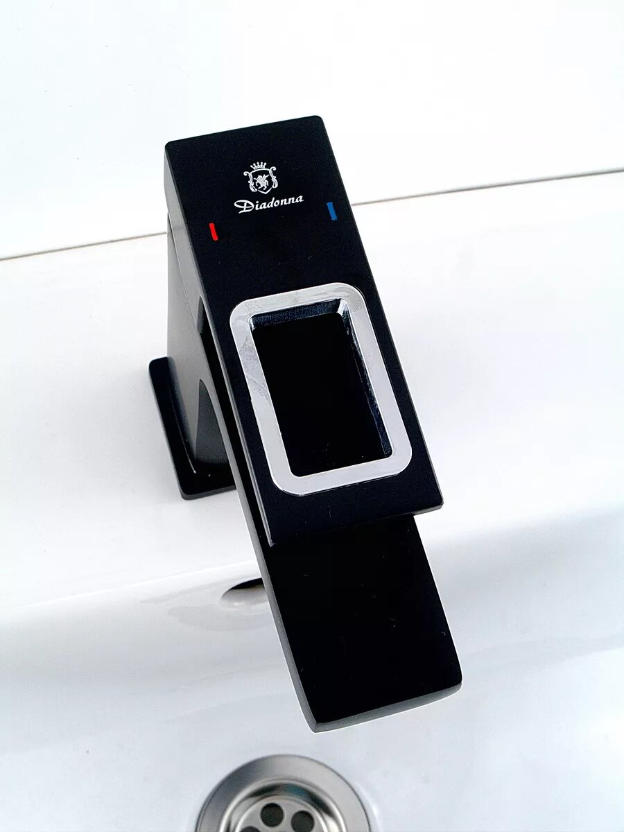 Смеситель для раковины Diadonna, латунь, однорычажный, аэратор — фото 1