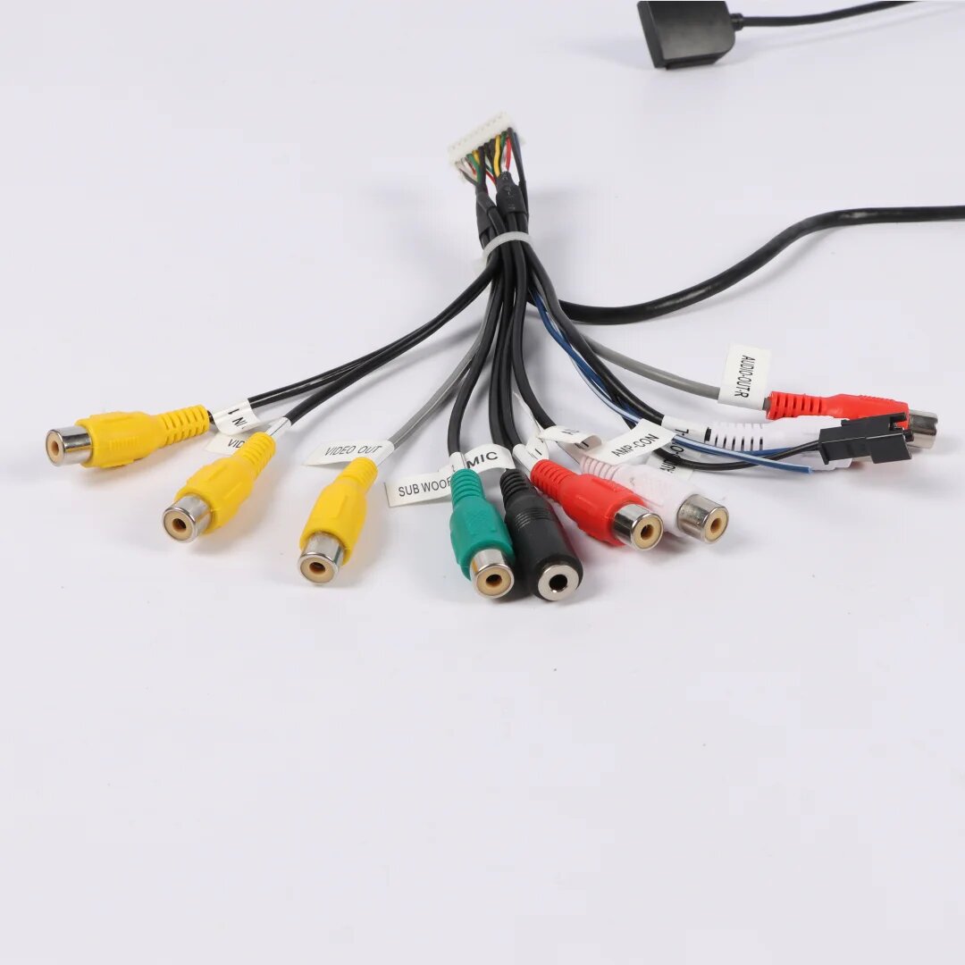 1 шт. 20-контактный разъем RCA аудио-видео AUX соединение хвостовая линия с микрофоном для автомобильных радиоприемников Android Teyes — фото 1
