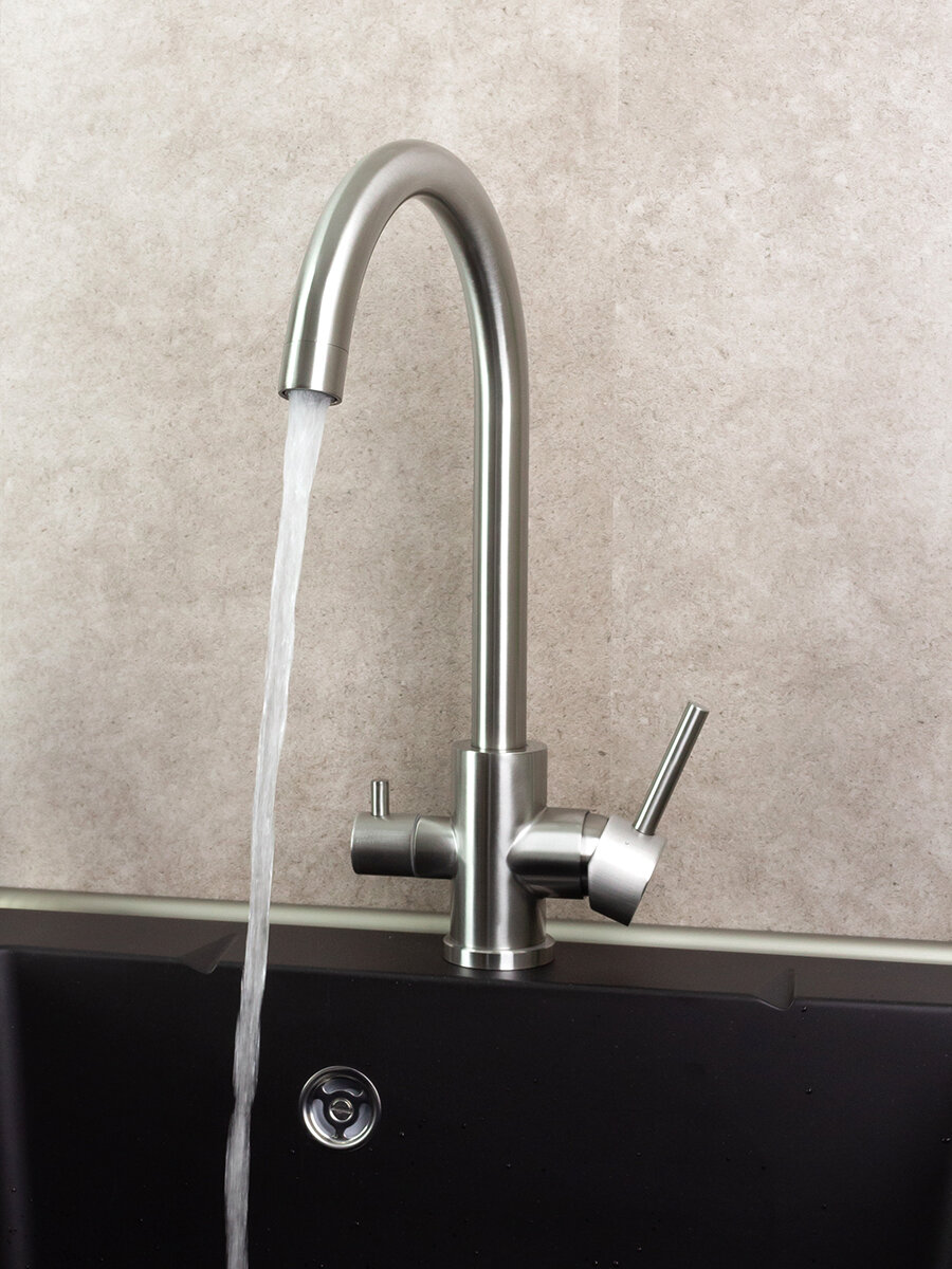 Смеситель для кухни с краном для питьевой воды — фото 1