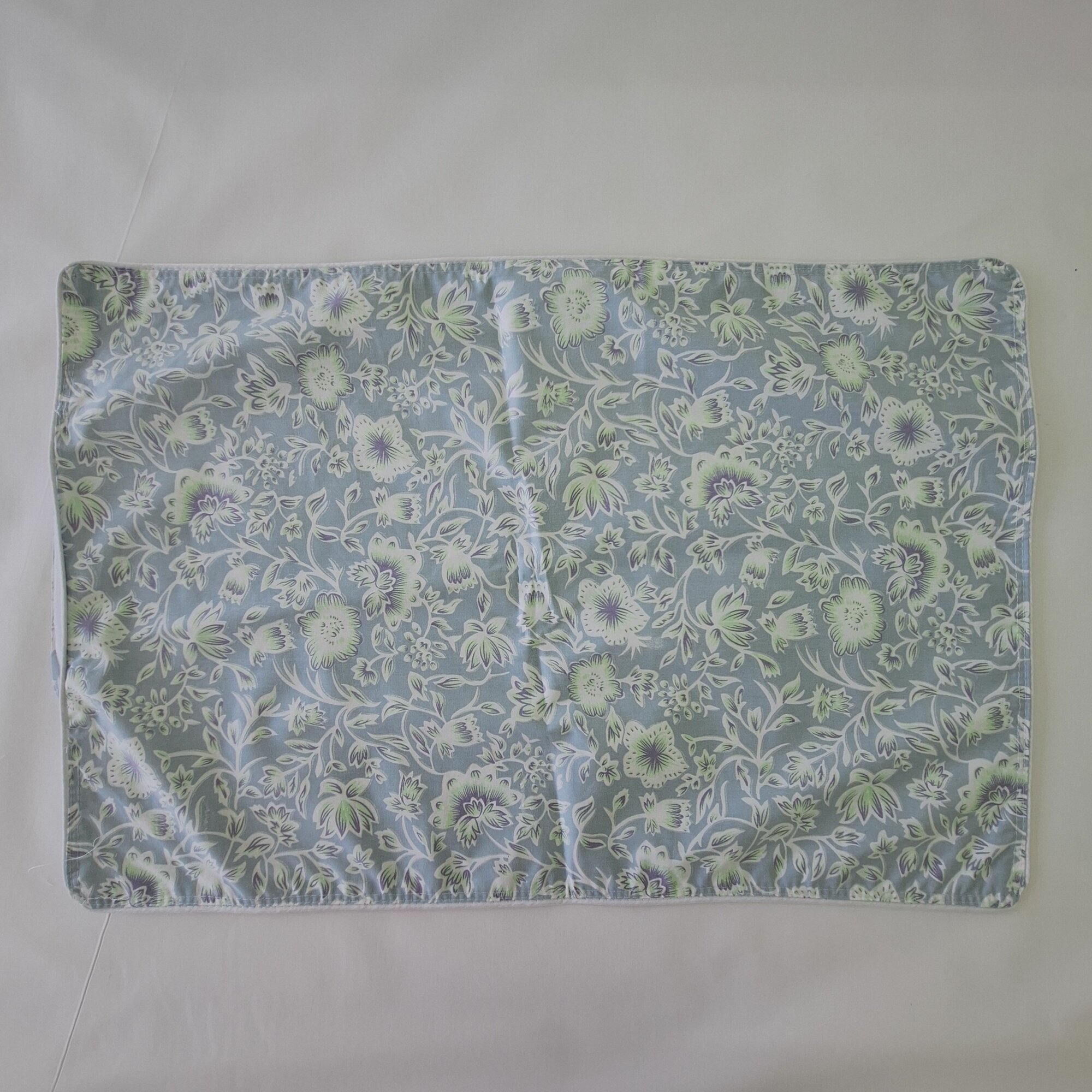 Наперник с прорезью хлопковый тик 100%. Ваш размер. Для самостоятельной набивки подушки.