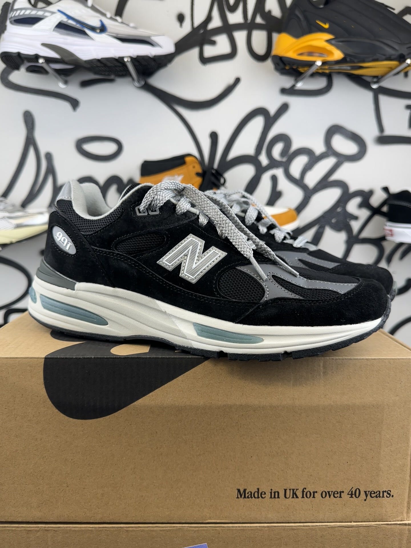 Кроссовки New Balance 991, размер 42, черные — фото 1