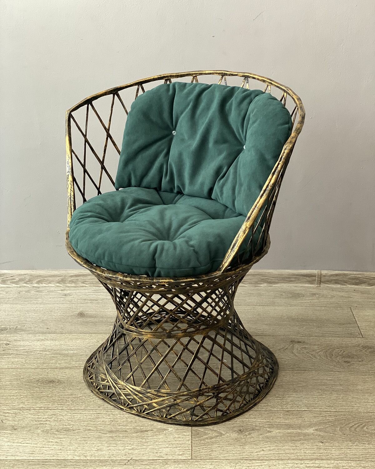 Всепогодное кресло садовое плетёное из ротанга для дома и дачи