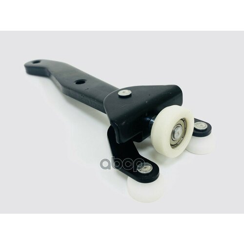 Ролик Сдвижной Двери Ukorauto U0529012 Ukor Auto арт U0529012 2140₽