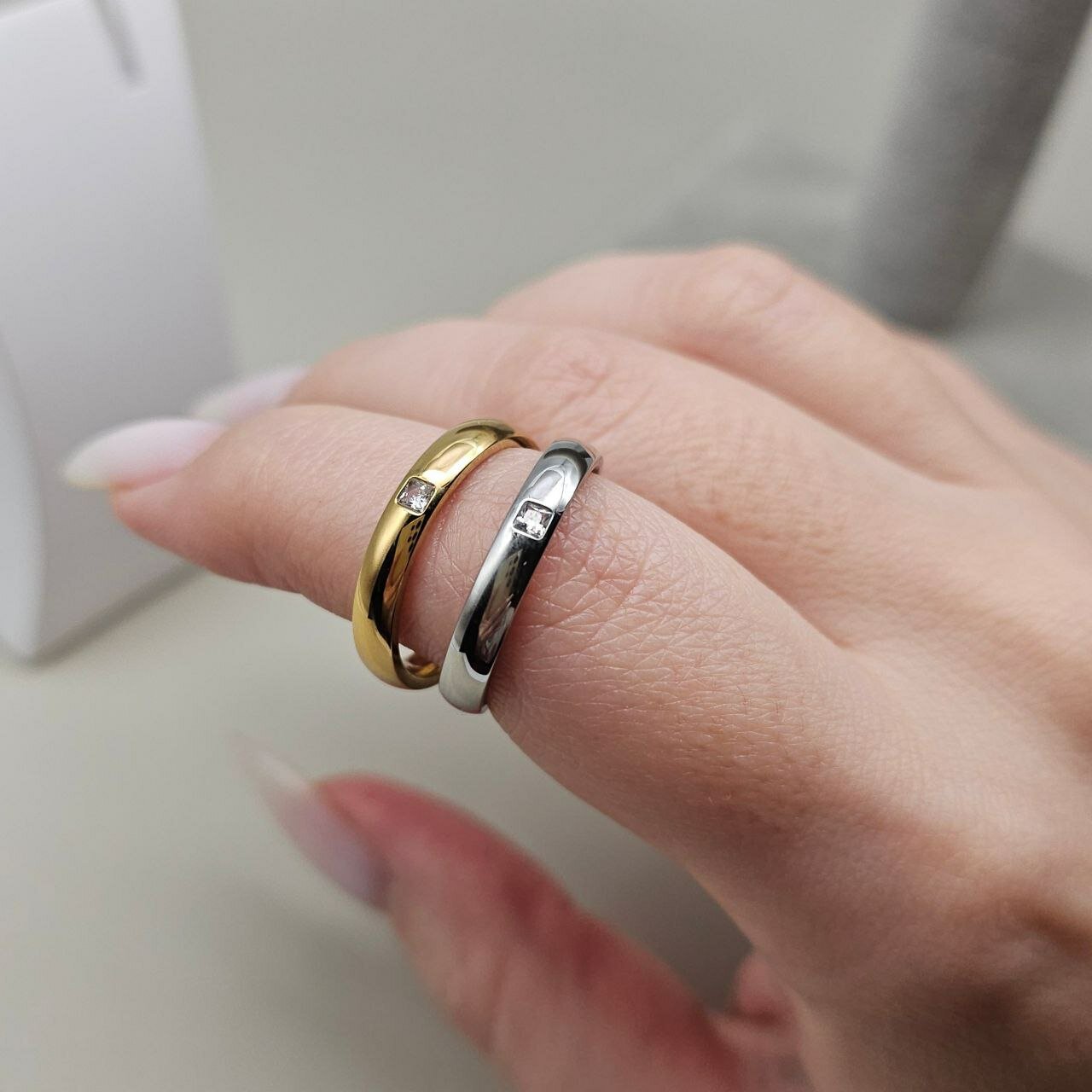 Кольцо обручальное XUPING JEWELRY, Swarovski Zirconia, размер 16.5, gold