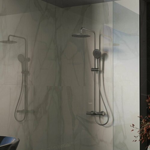 Изображение товара Душевая стойка Vincea Рондо (Rondo) VSFS-1R1GM с изливом, вороненая сталь