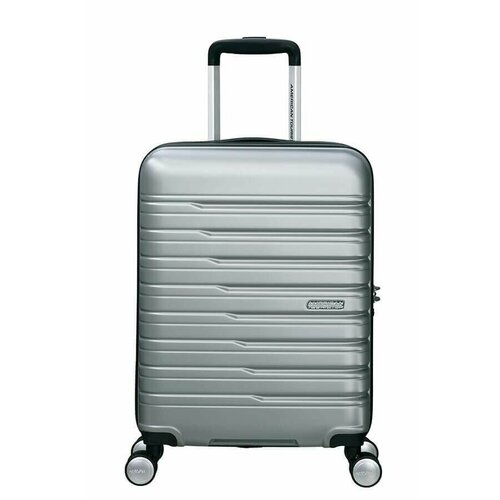 Чемодан American Tourister, 32 л, размер M, серебристый