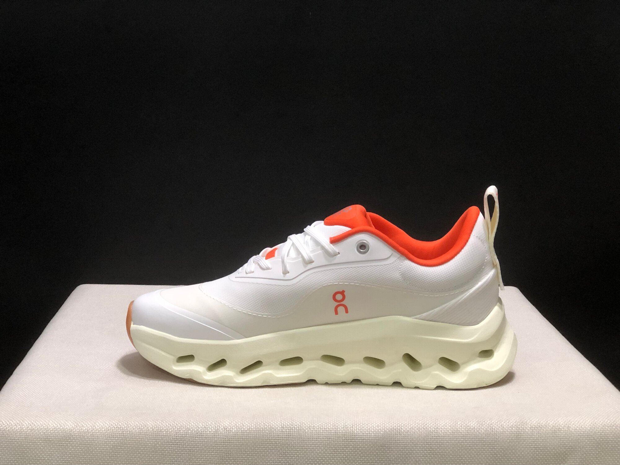 Кроссовки , размер 40, white/orange — фото 1