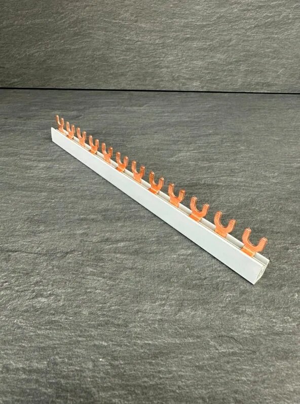 Шина двухфазная 12 модулей 2Р "вилка" 63А 220мм гребенка — фото 1