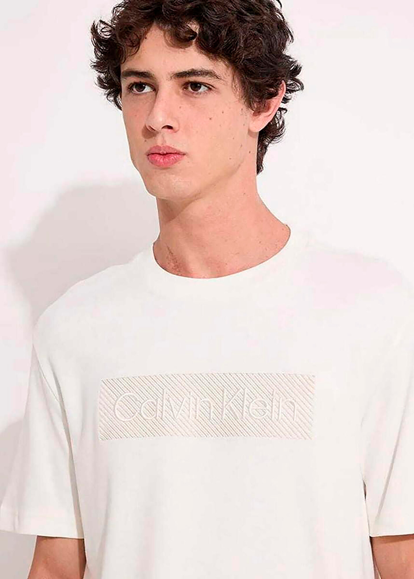 Футболка CALVIN KLEIN, размер 2XL, белый — фото 1