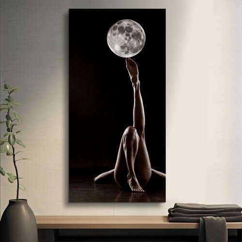 Картина Мир на кончике пальца от бренда karTTina размер 40x80см 1199₽