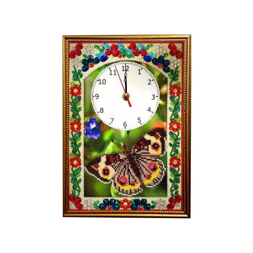 Набор для вышивания бисером с пришивными камнями и жемчугом Полет бабочки 19х28 см К-54 2150₽