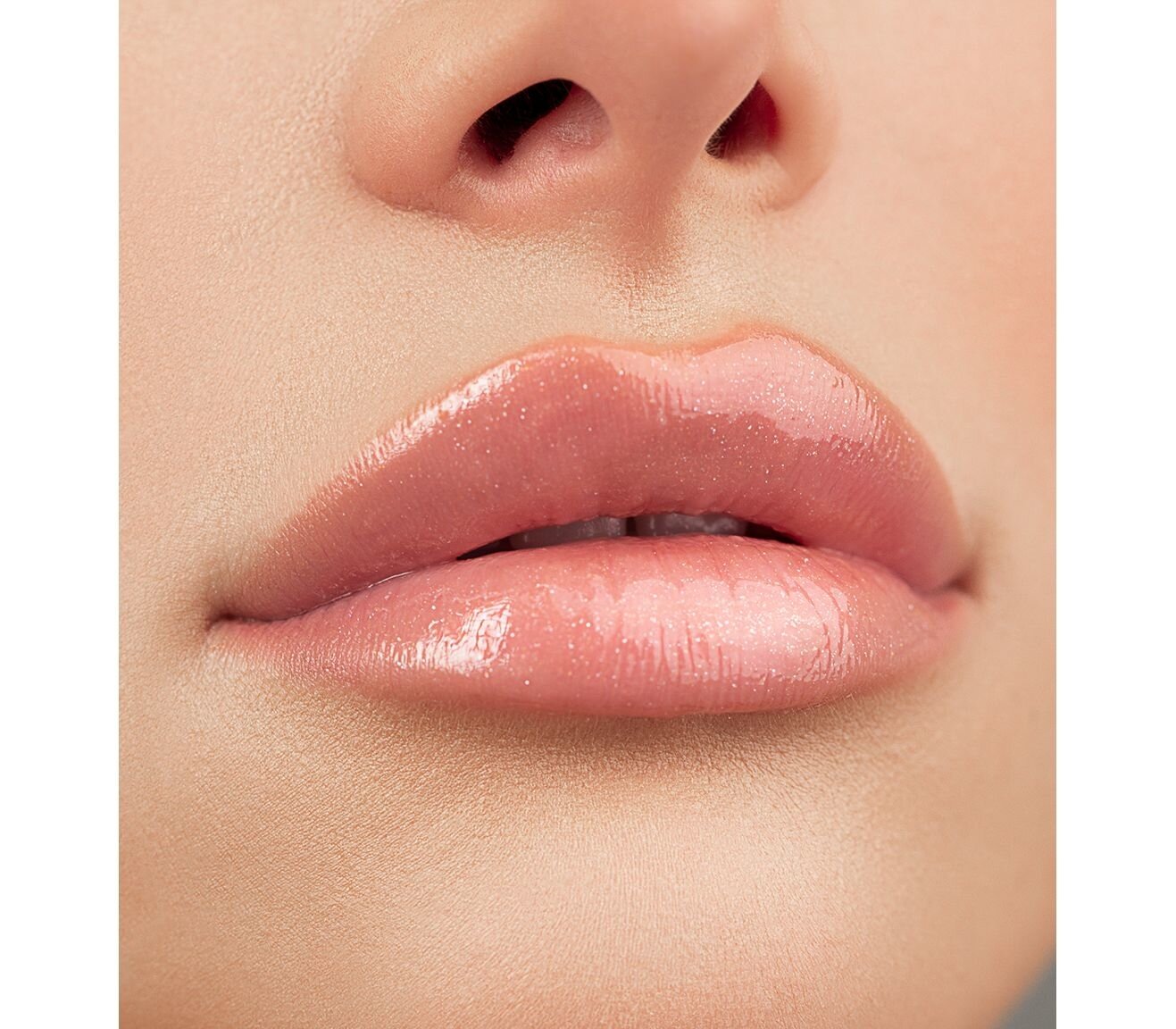 Блеск для губ LUXVISAGE ICON lips glossy volume, тон 505, LUXVISAGE — фото 1