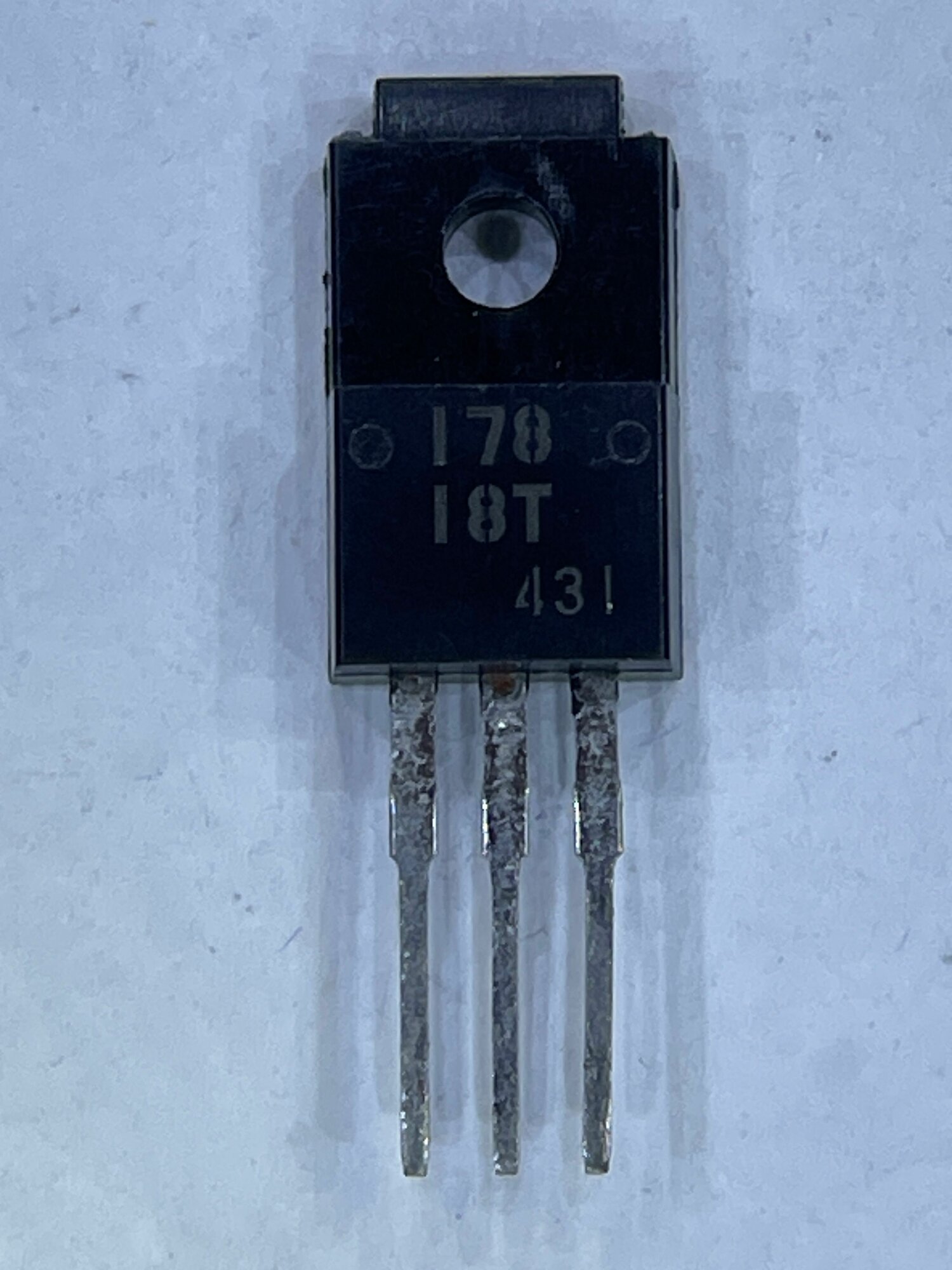 7818T, , Стабилизатор напряжения +18В 1.5А, TO-220