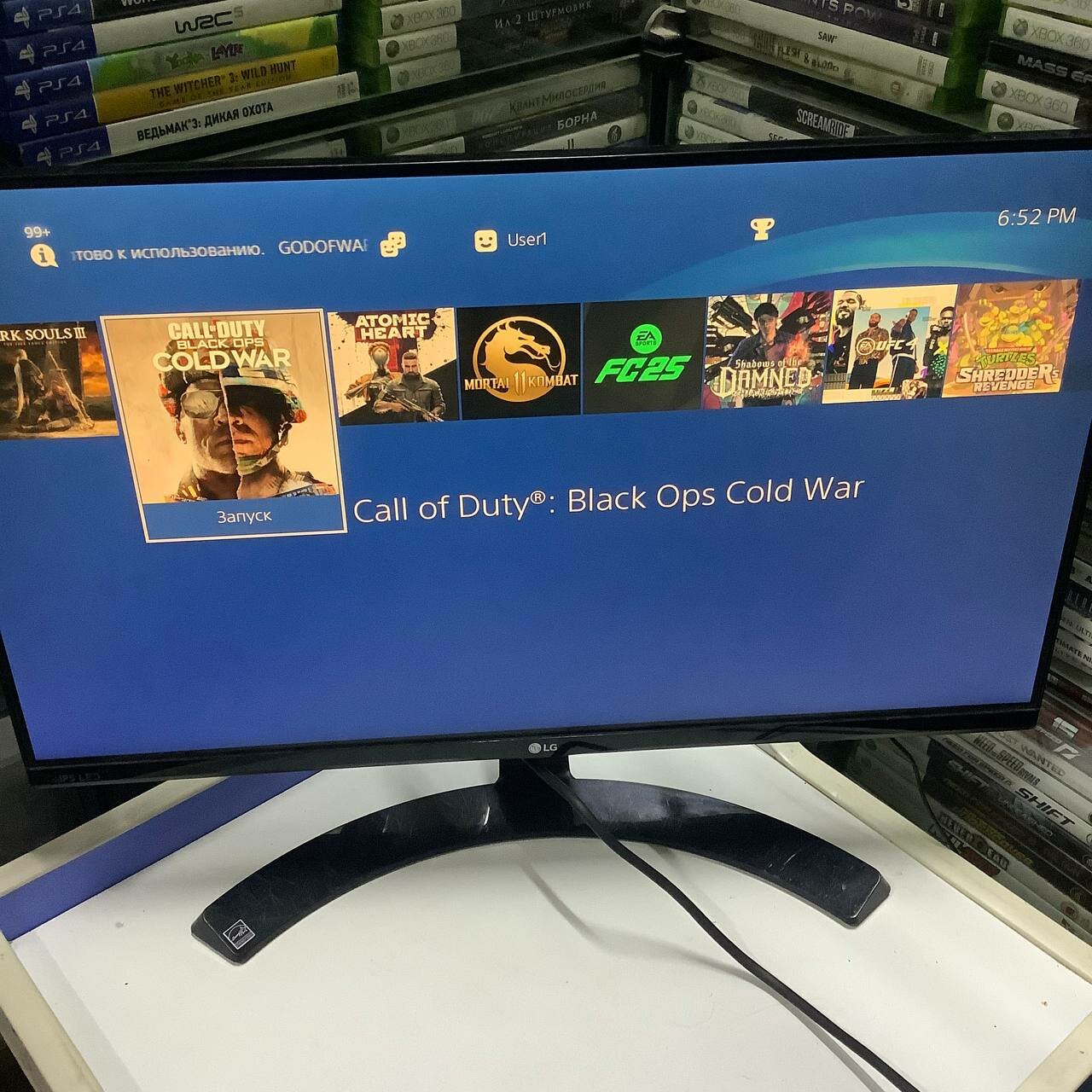 Sony PlayStation 4  Pro + 13 игр + дополнительный геймпад — фото 1