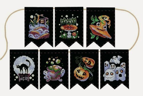 Изображение товара Вышивка Гирлянда «Колдовские сюжеты» (7 флажков) 12x8 см.