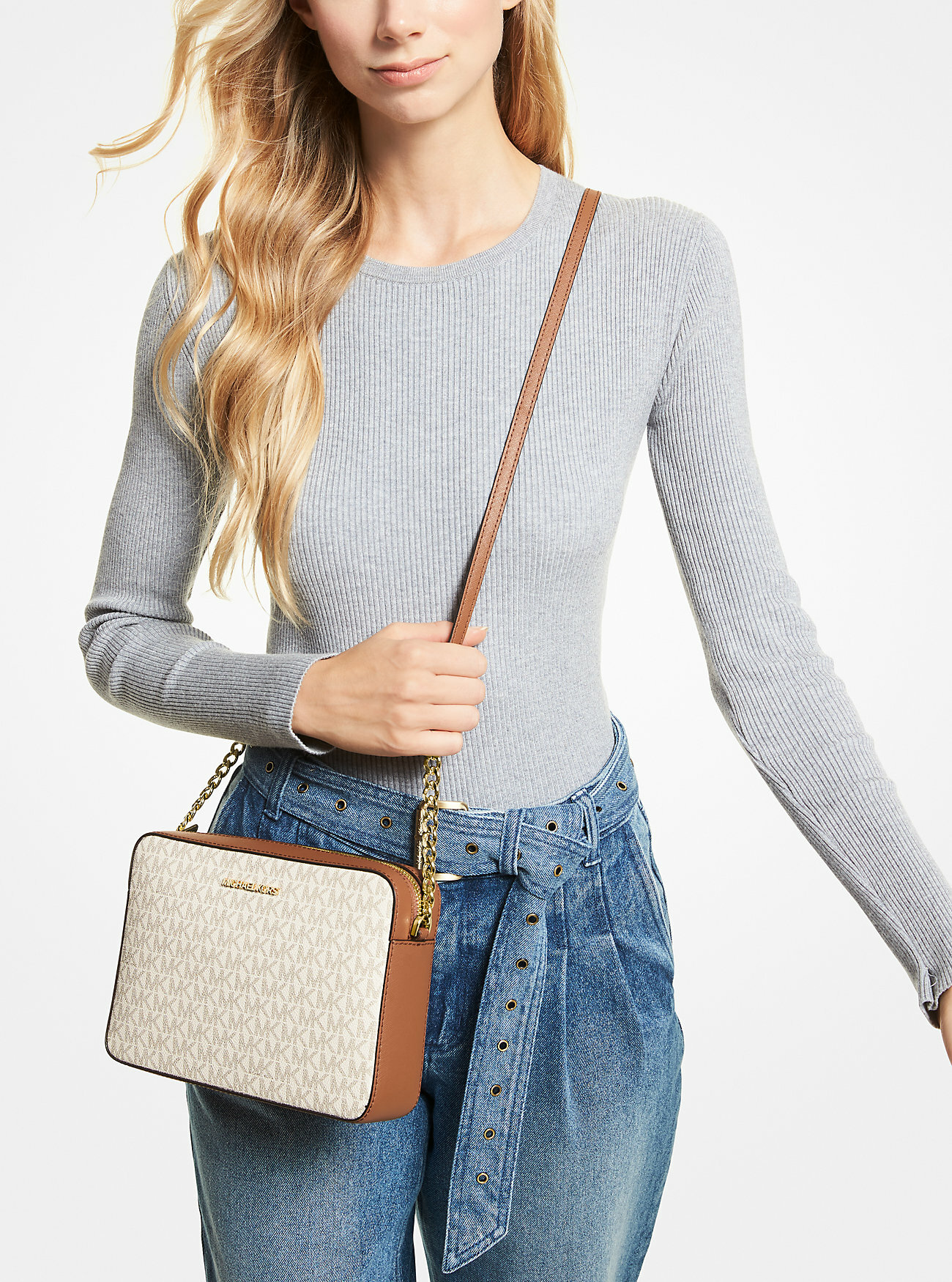 Сумка кросс-боди MICHAEL KORS Michael Kors Jet Set Item Vanilla 35F8GTTC3B, фактура зернистая, матовая, рельефная, ванильный — фото 1