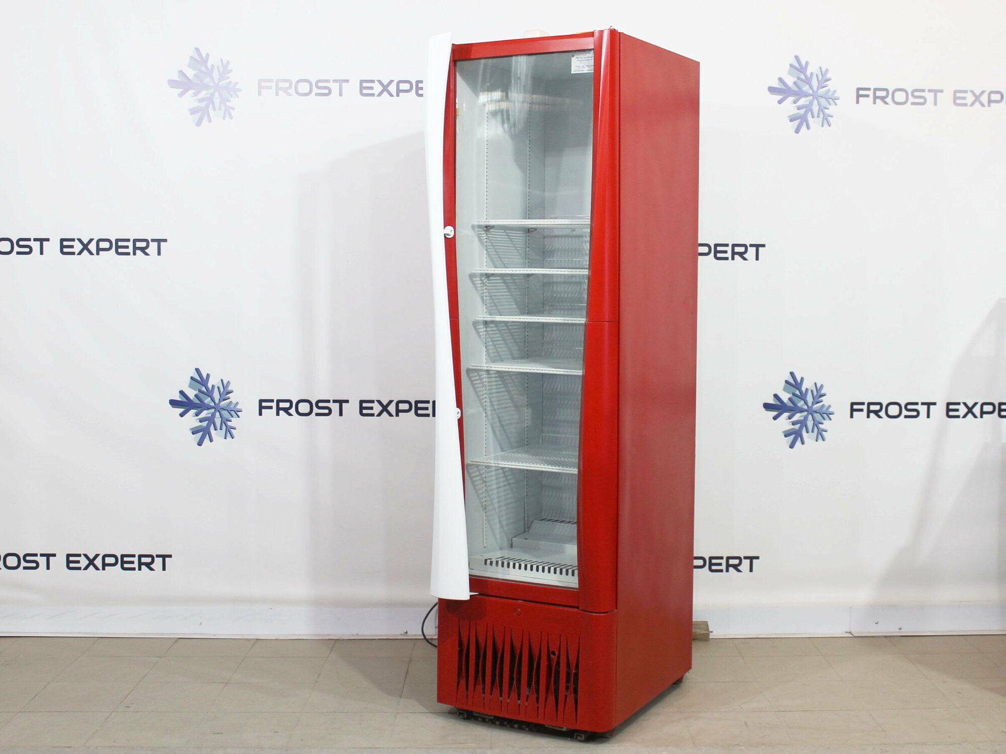 Холодильный шкаф ISA Tower Cooler Красный