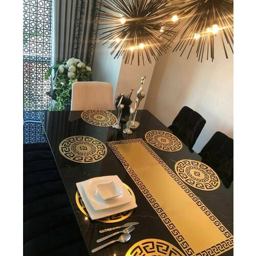 Набор подтарельников Версаче 2299₽