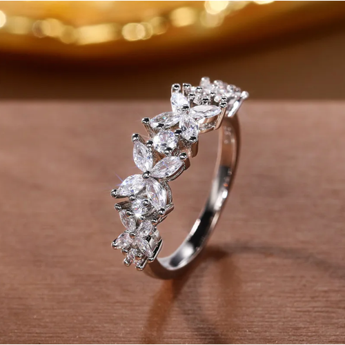 Кольцо помолвочное, циркон, фианит, размер 16.5, серебряный