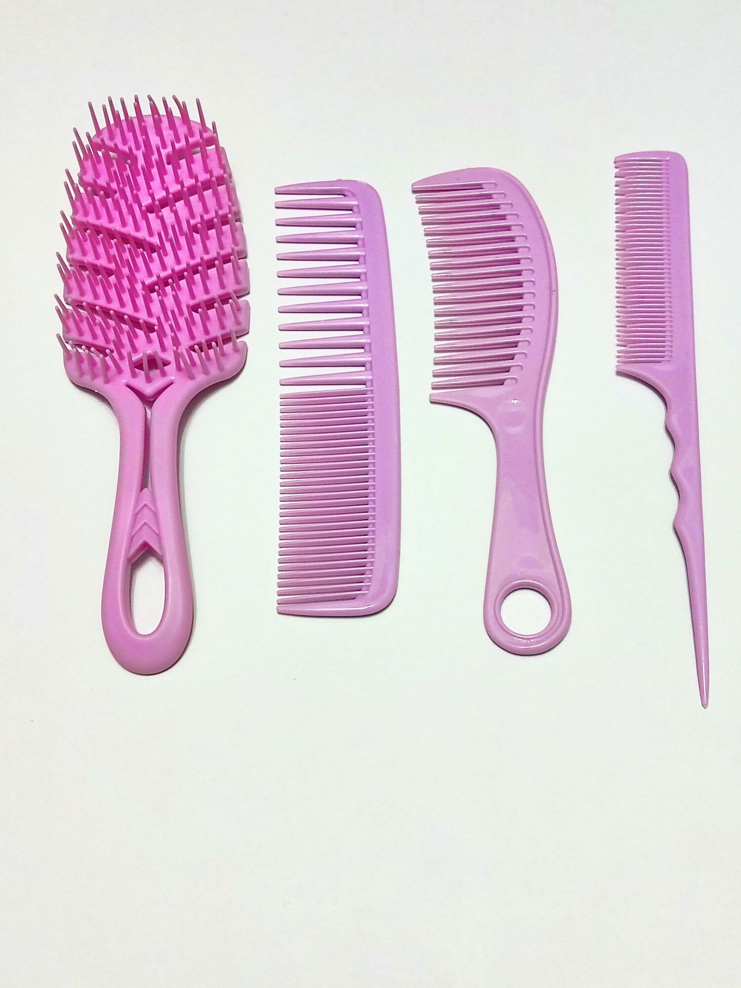 Набор расчесок разных видов для женщин и девочек комплект из 4-х штук — фото 1