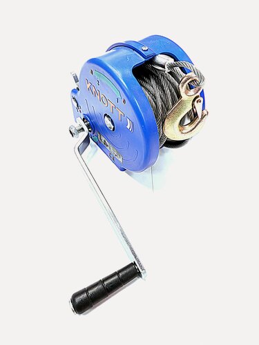 Изображение товара Лебедка ручная KNOTT 450 кг трос 7 м для лодочного прицепа