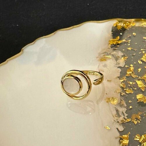 Кольцо, перламутр, золотой, белый