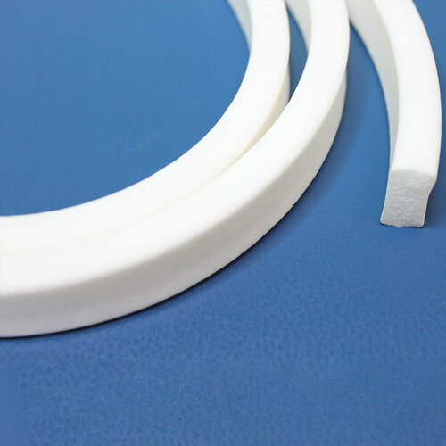 Шнур из пористого силикона прямоугольного сечения (1 метр) (Размеры, мм: 5,4x6,5, Кажущаяся плотность: 0,35, Цвет: Белый RAL9003)