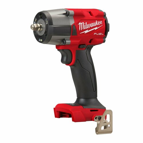 Аккумуляторный гайковёрт Milwaukee M18 FMTIW2F38-0X 18 В 745 Нм без АКБ и ЗУ в кейсе 4933479153 49756₽