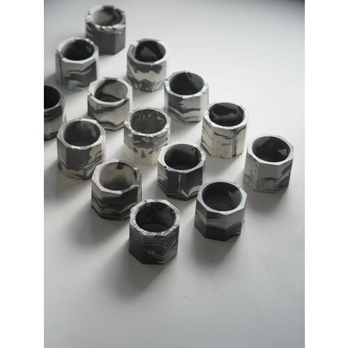 Набор подсвечников