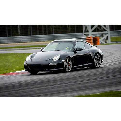 Сертификат в подарочной упаковке Гоночный заезд за рулем Porsche Carrera MT, Moscow Raceway, 1 чел (15 мин) (Московская область) сертификат в подарочной упаковке гоночный заезд за рулем porsche 911 carrera s зимняя трасса 1 чел 15 мин московская область