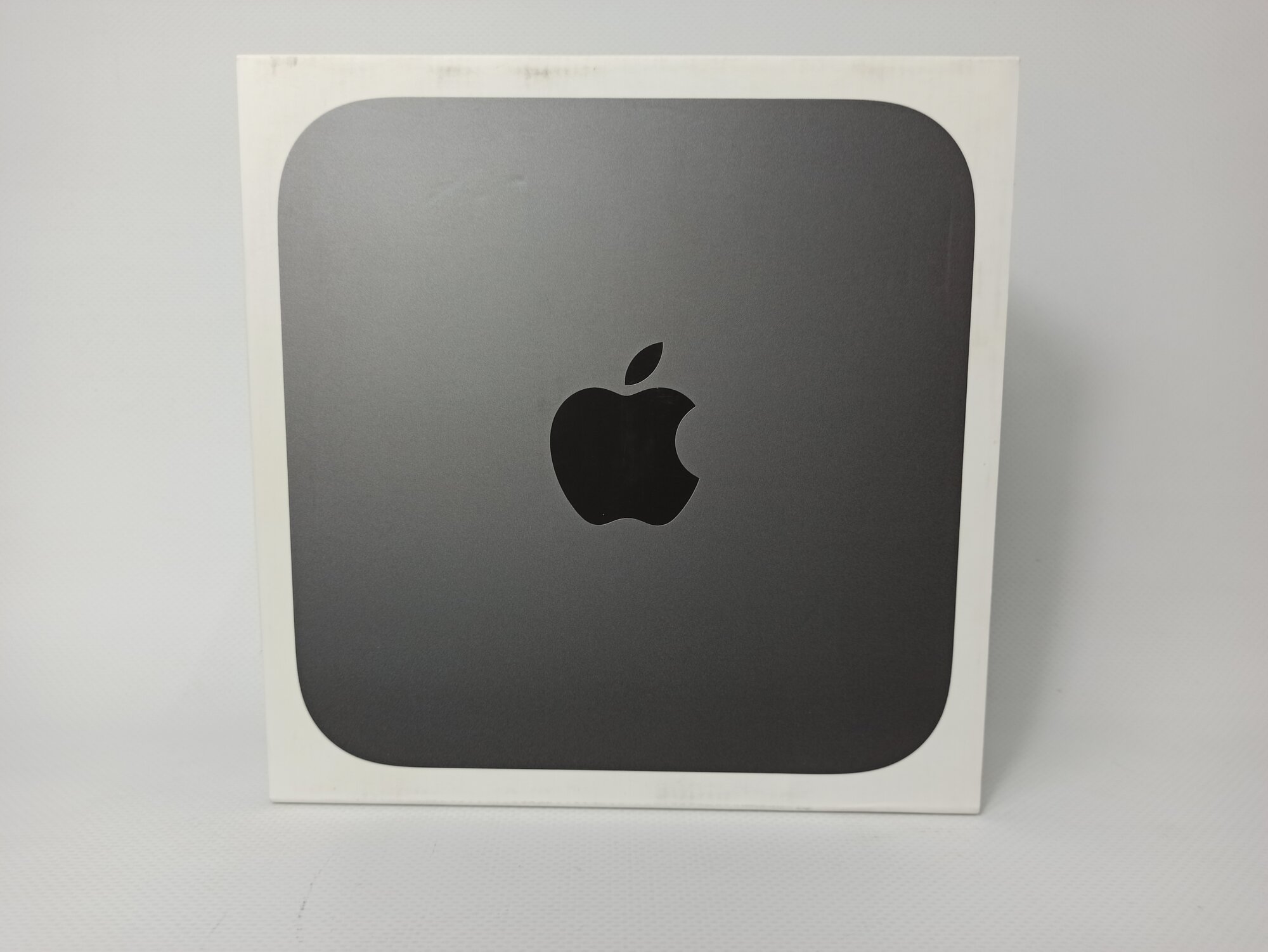 Настольный компьютер Apple Mac Mini Intel Core i5 6-core (3.0GHz).32GB RAM(2666MHz).512GB SSD.UHD Graphics 630 (Z0W20010Z) Space Gray.