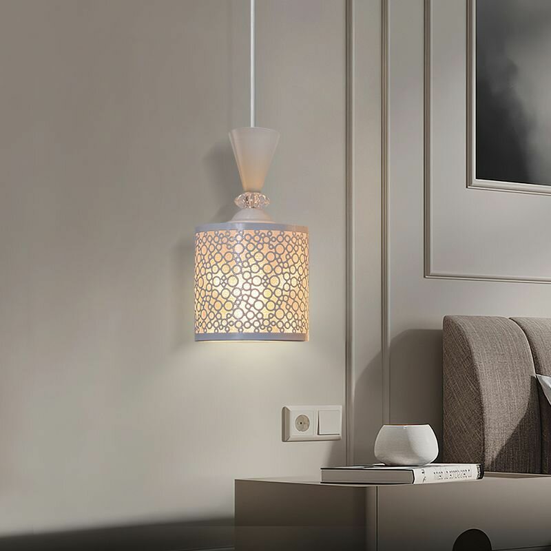 фото Минималистский подвесной светильник, для столовой, длинное основание, белый абажур