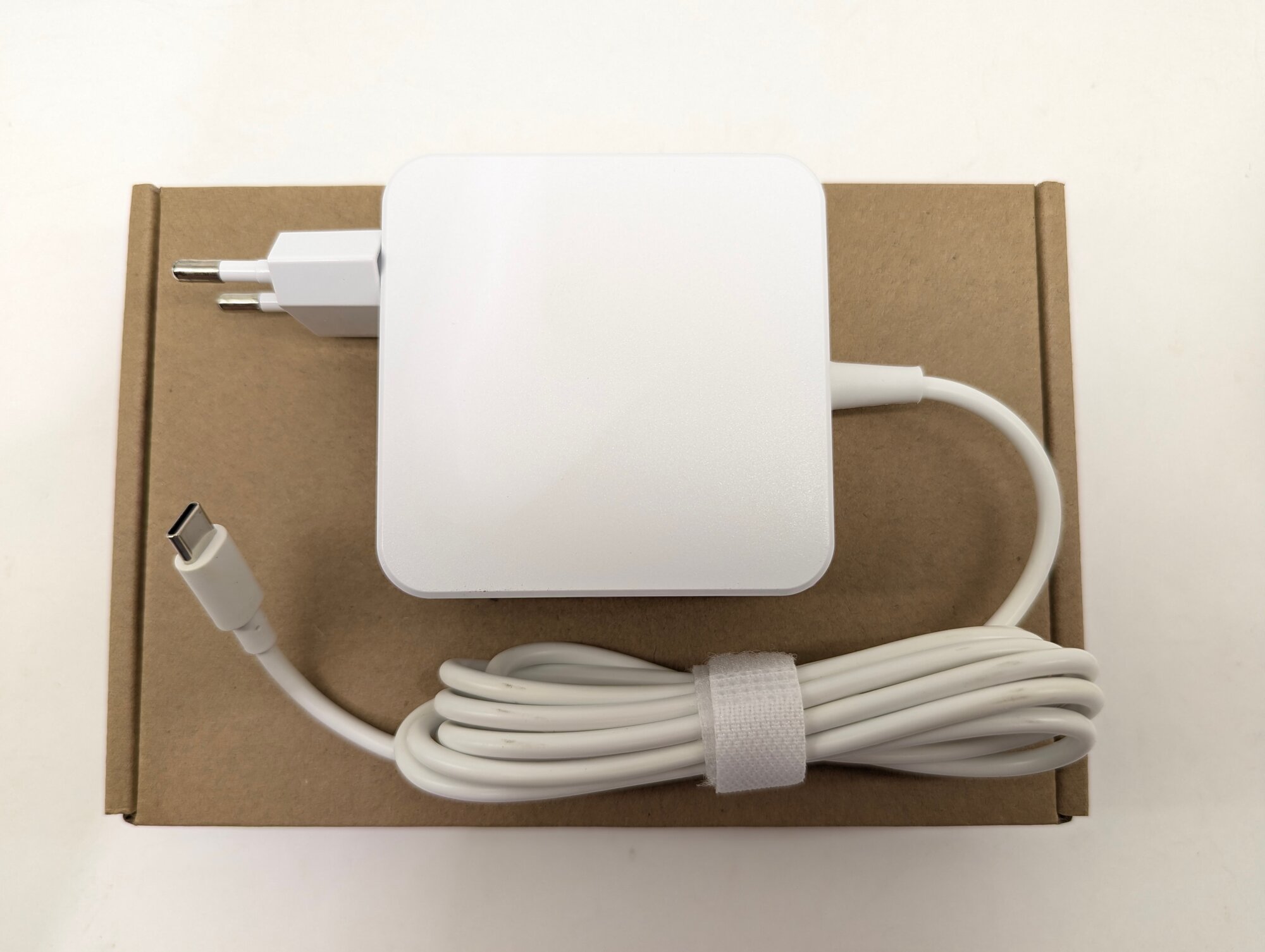 Блок питания для ноутбуков Xiaomi Redmi Book на 65 Ватт тип штекера TYPE-C — фото 1