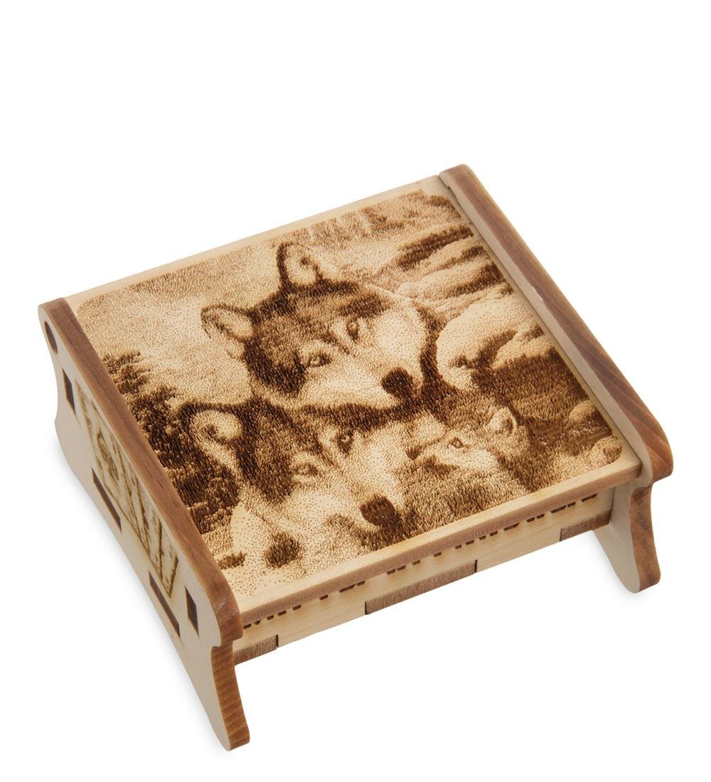 Шкатулка с игральными картами Волк A2168937 Art Home  Дерево   Кедр