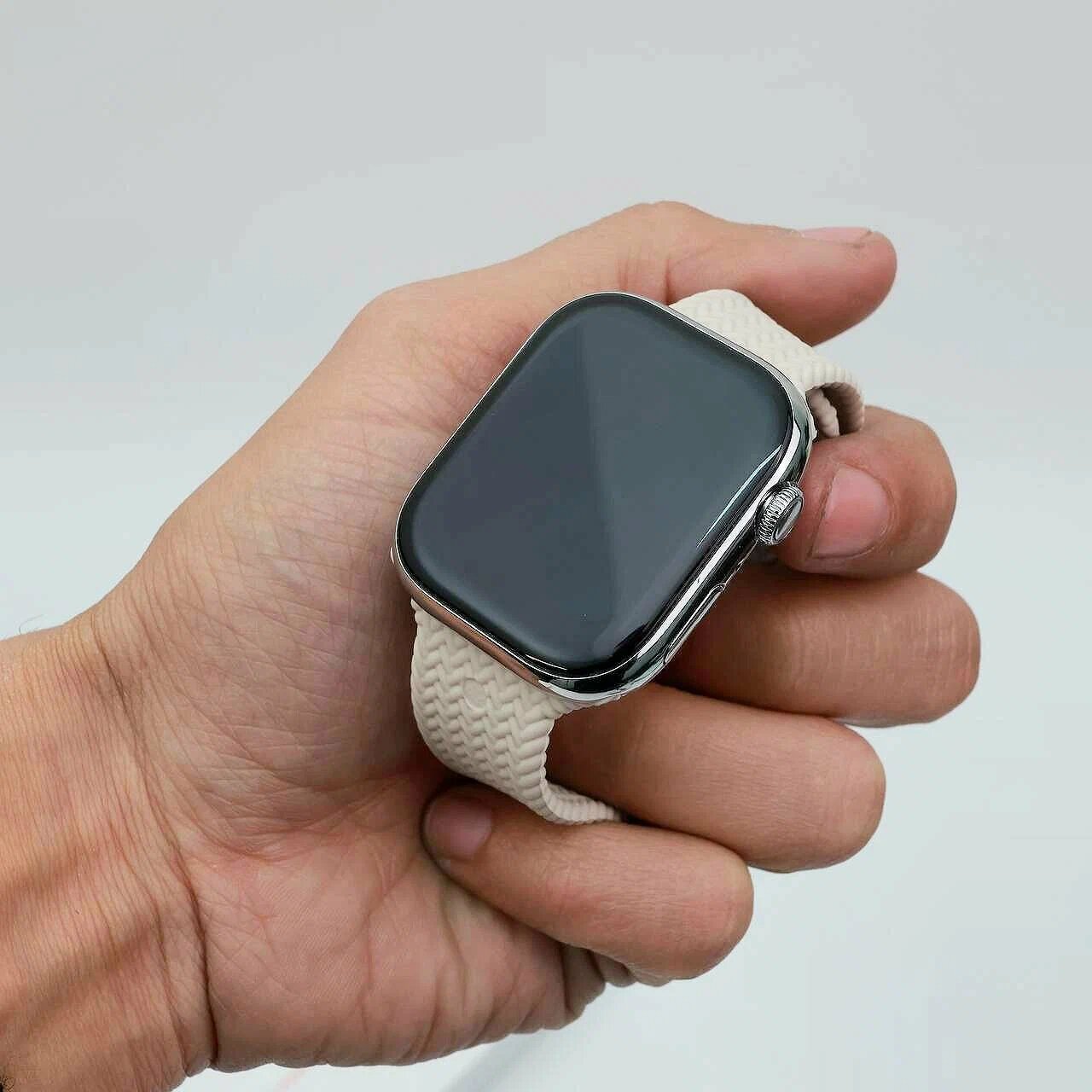 HK 10 PRO MAX умные часы для мужчин и женщин в бизнес и спортивном стиле