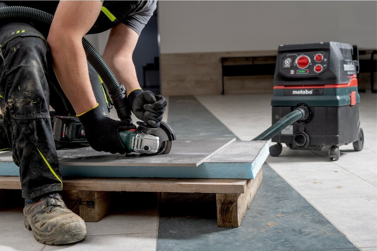 Машина шлифовальная угловая аккумуляторная Metabo W 18 L 9-125 - фото №3