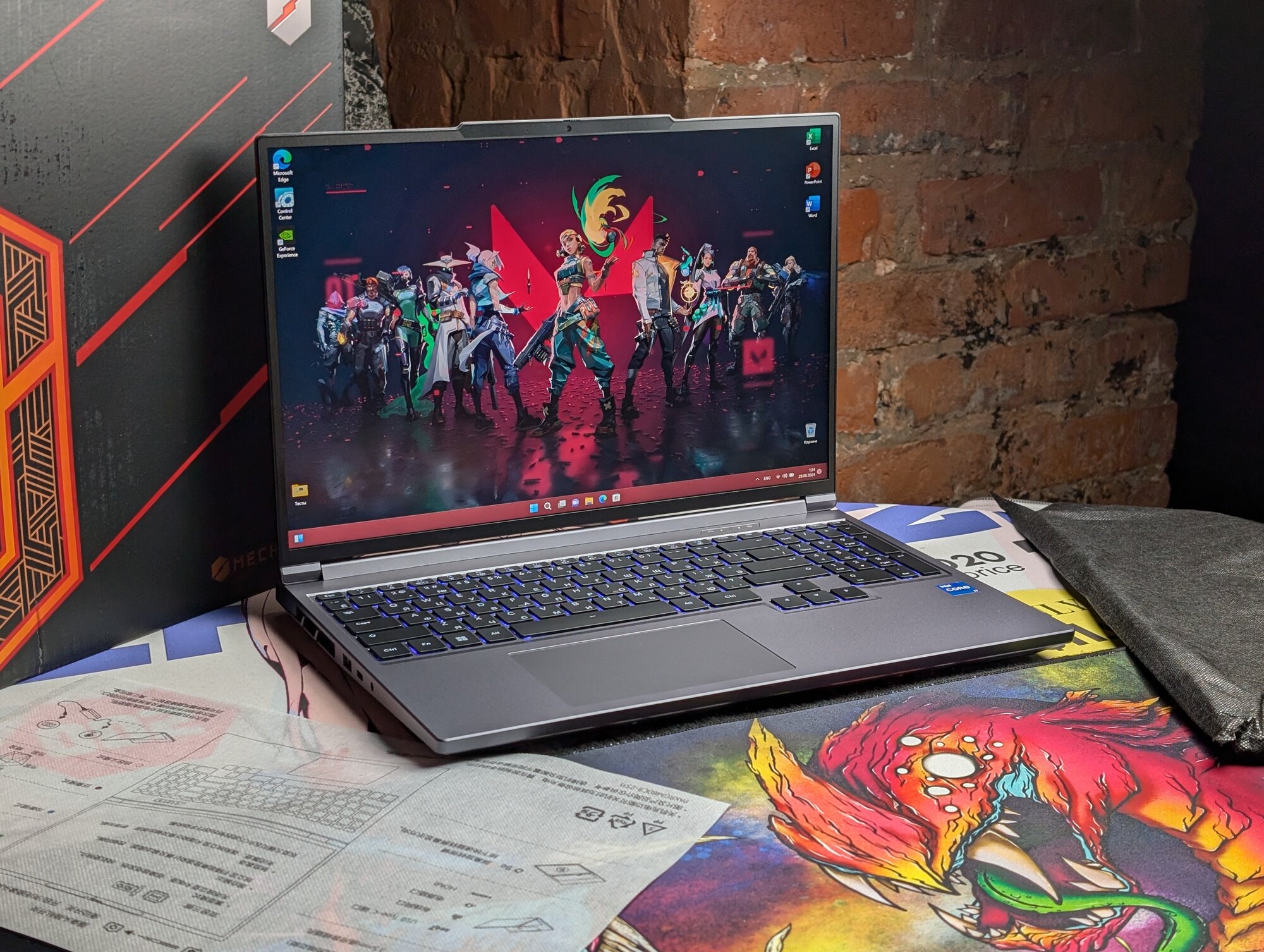 Игровой ноутбук Mechrevo Aurora X, 16" i7-12800HX, RTX 4070, 16"2,5K 165Hz 500 nitt 100% DCI-Р3, 16ГБ/1 ТБ, серый