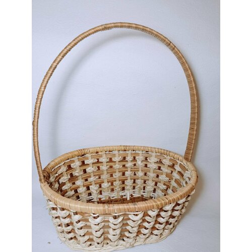 Корзина с ручкой овальная, средняя