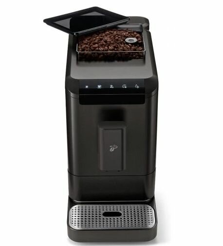 Кофемашина автоматическая Tchibo Esperto 2 Caffe 1470 Вт, черный - фотография № 2
