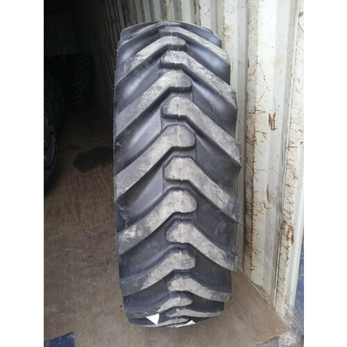 Спецшина 16.9-30 Ozka IND80 16PR TBL