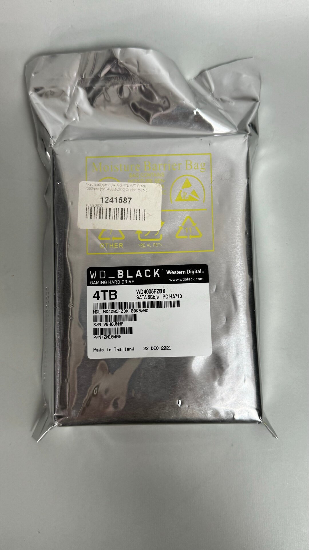 Жесткий диск Western Digital WD Black 4 ТБ WD4005FZBX