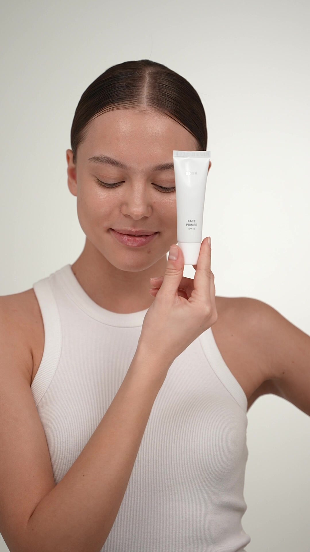 Крем праймер для лица с SPF 15 сияющий база основа для макияжа SHIKstudio FACE PRIMER — фото 1