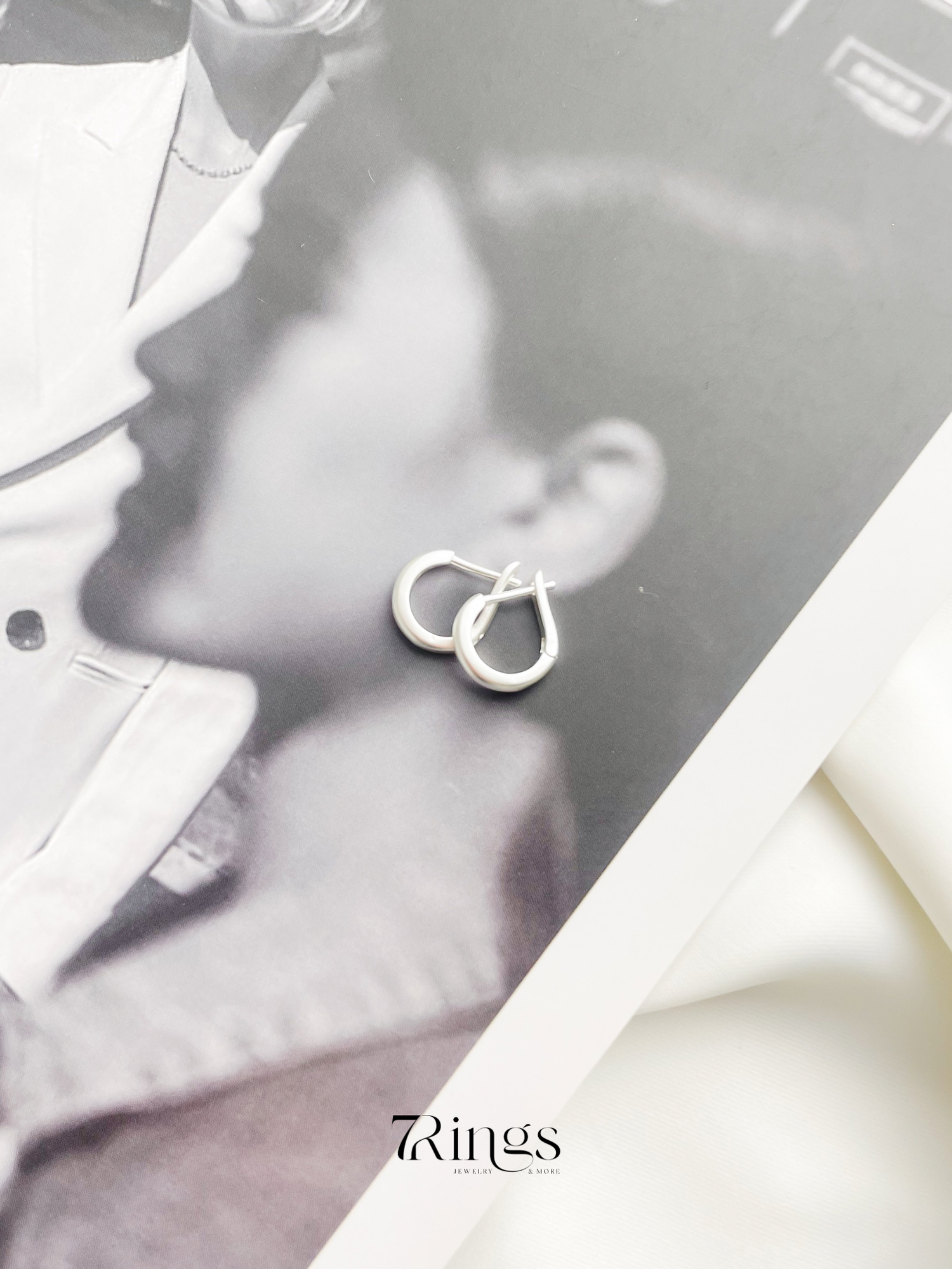 Серьги, размер 6 мм, Silver