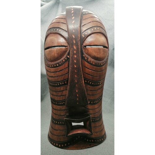 Маска декоративная Куба, дерево, резьба, Африка, 1970-1980 гг. Высота 29,5 см.