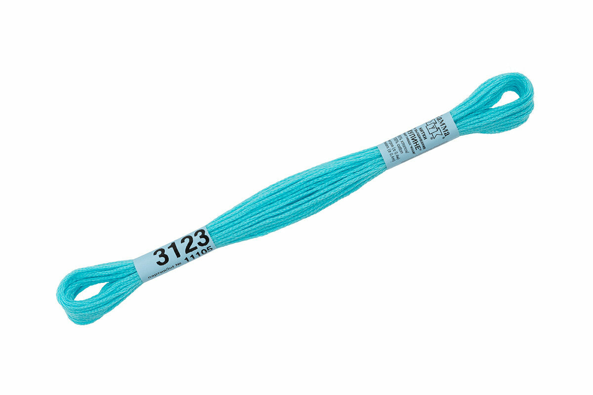 Мулине GAMMA нитки для вышивания 8м. 3123 голубой, 1 штука.