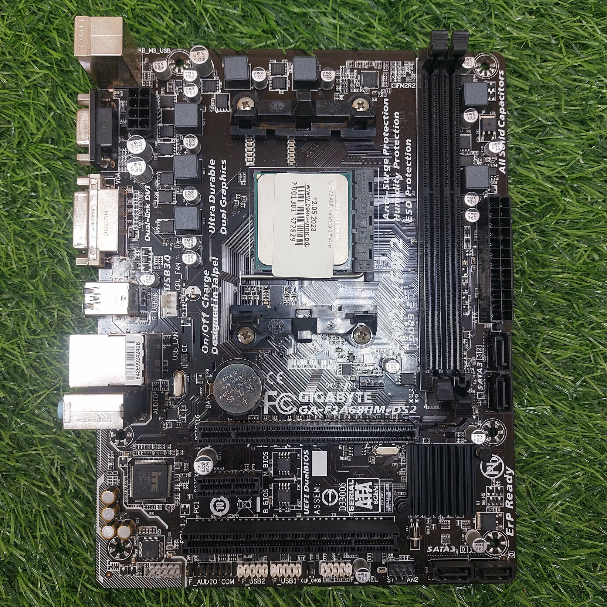 Материнская плата GIGABYTE GA-F2A68HM-DS2 (rev. 1.0)