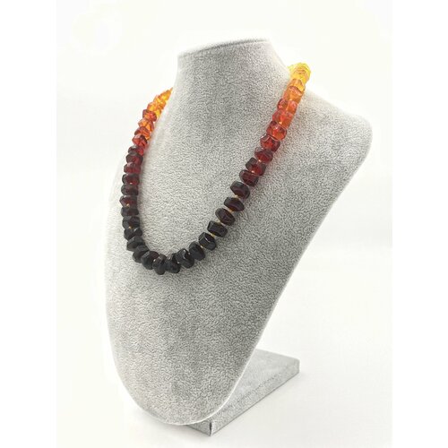 Бусы AMBER Land, длина 45 см, белый, бордовый