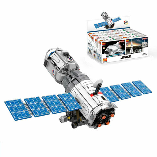 фото Конструктор космическая станция 8 в 1 778 деталей s+s toys